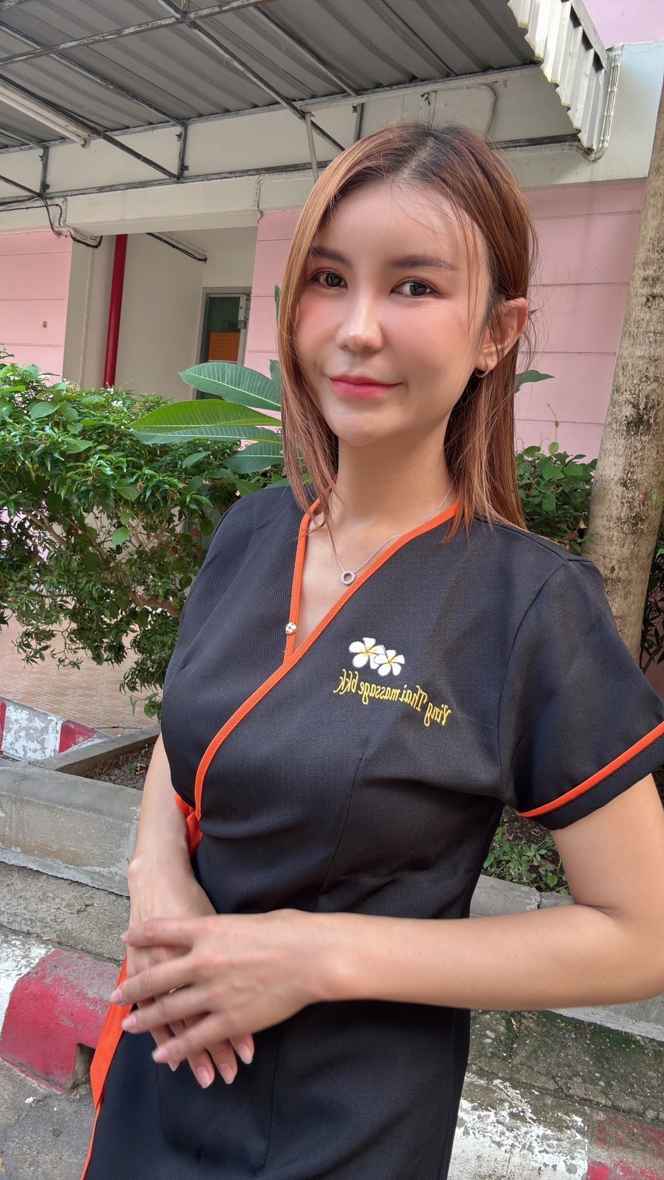 Linda — Sensual & intimate massage specialist